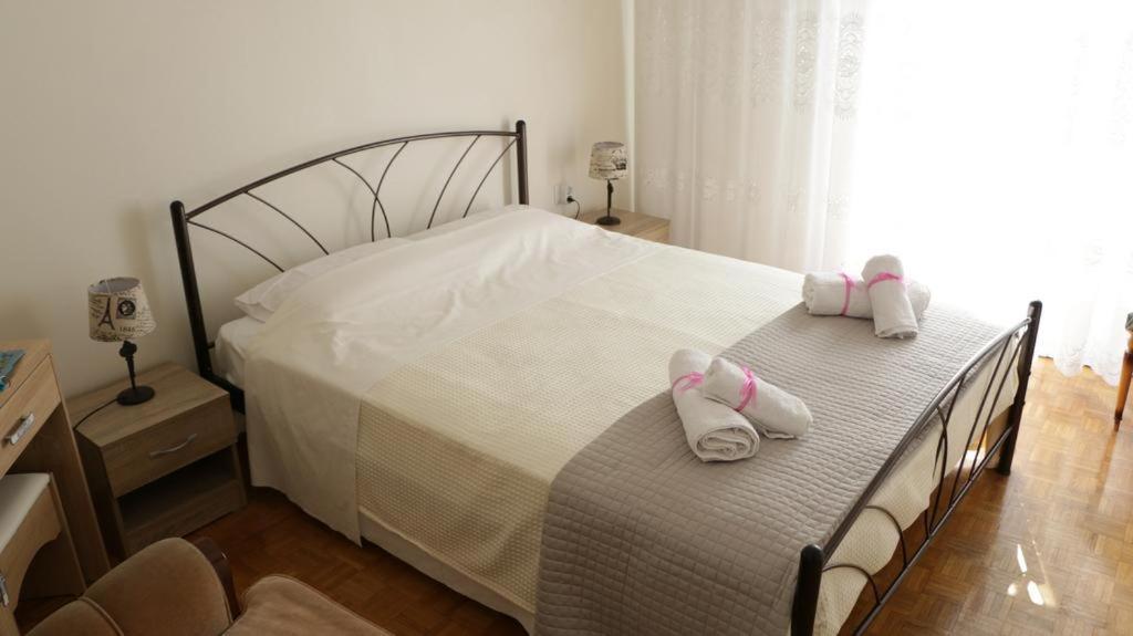 Mary Kavala Apartment エクステリア 写真